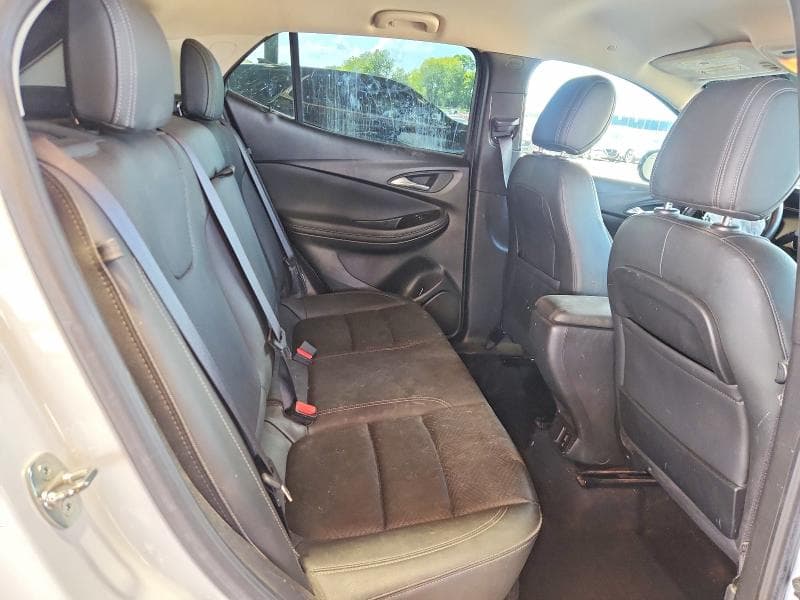 2022 BUICK ENCORE GX ESSENCE 11