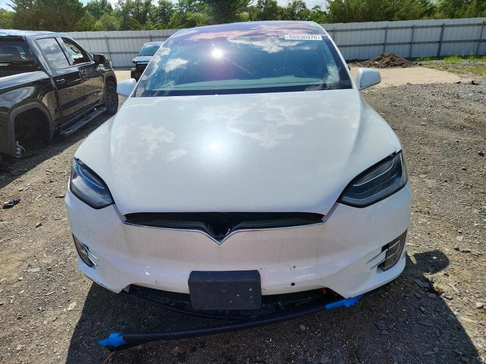 2018 TESLA MODEL X 5