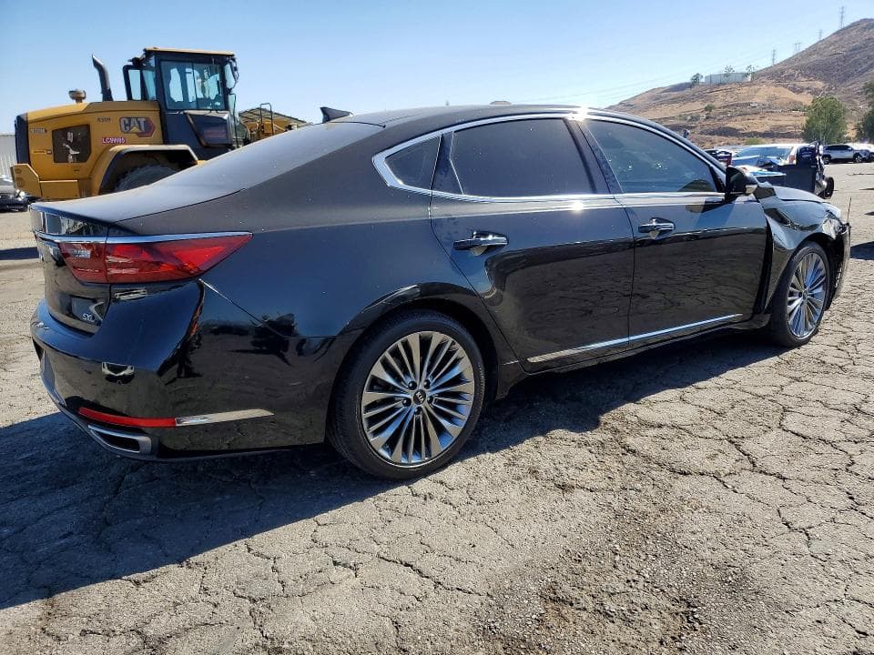 2017 KIA CADENZA LIMITED 3
