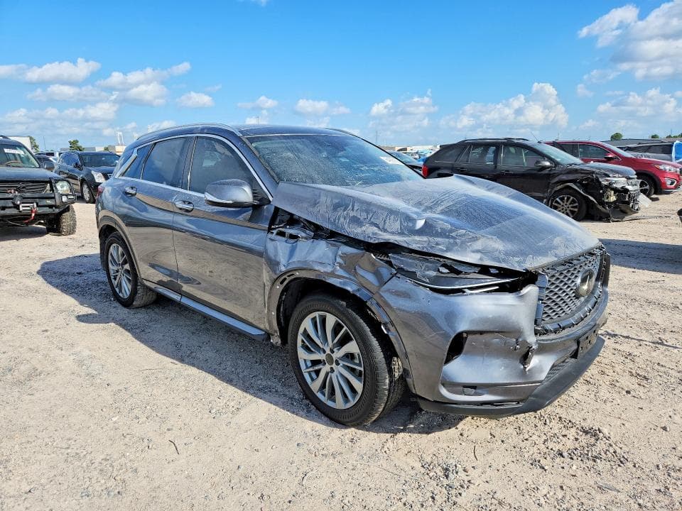 2024 INFINITI QX50 LUXE 4