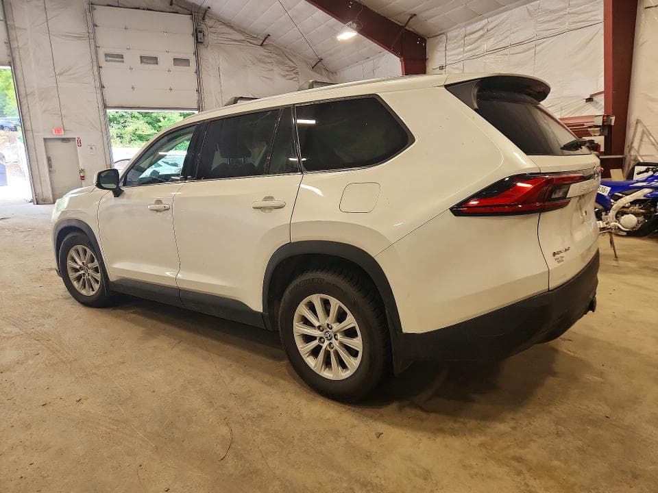 2024 TOYOTA GRAND HIGHLANDER HYBRID XLE 2