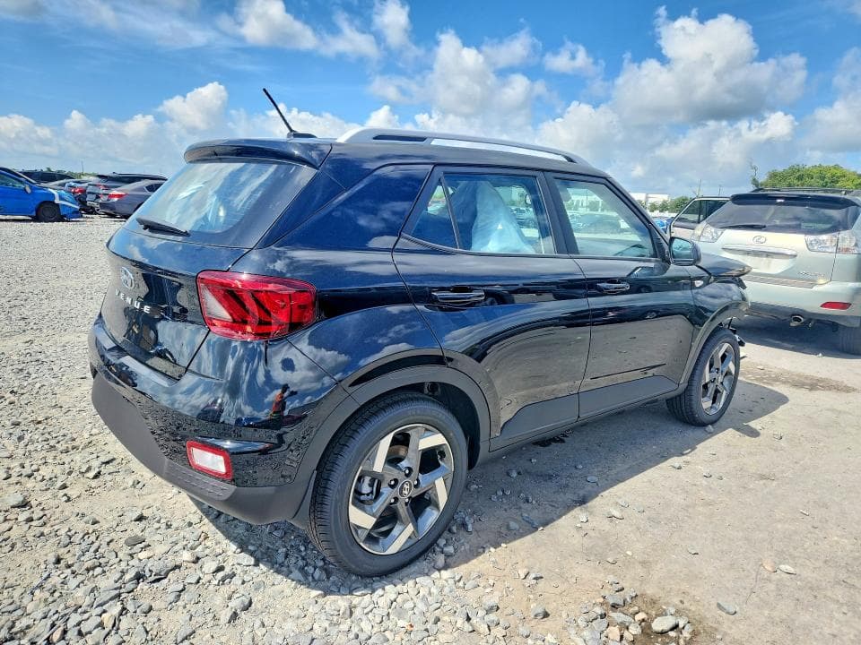 2026 HYUNDAI VENUE SEL 3