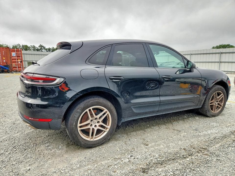 2020 PORSCHE MACAN 3