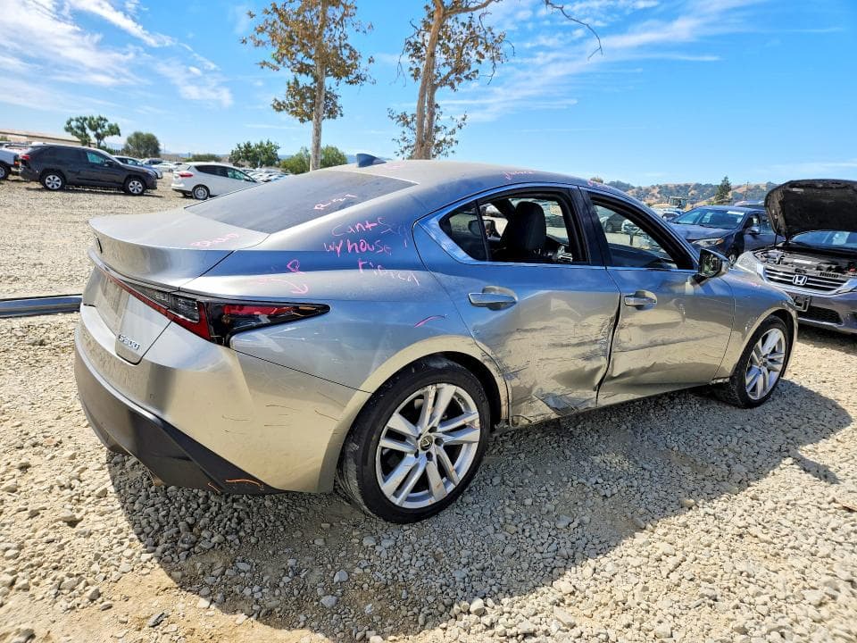 2021 LEXUS IS 300 3