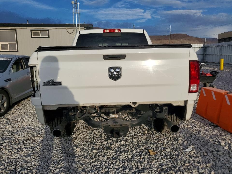 2019 RAM 1500 CLASSIC SLT 6