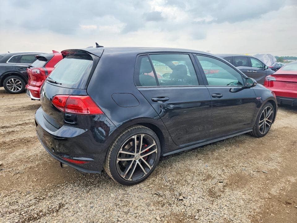 2017 VOLKSWAGEN GTI S/SE 3