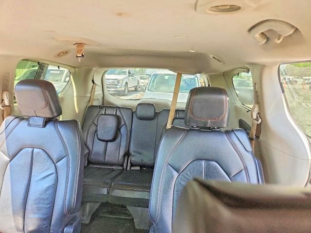 2017 CHRYSLER PACIFICA TOURING L 10