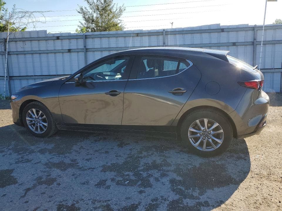 2022 MAZDA 3 SELECT 2