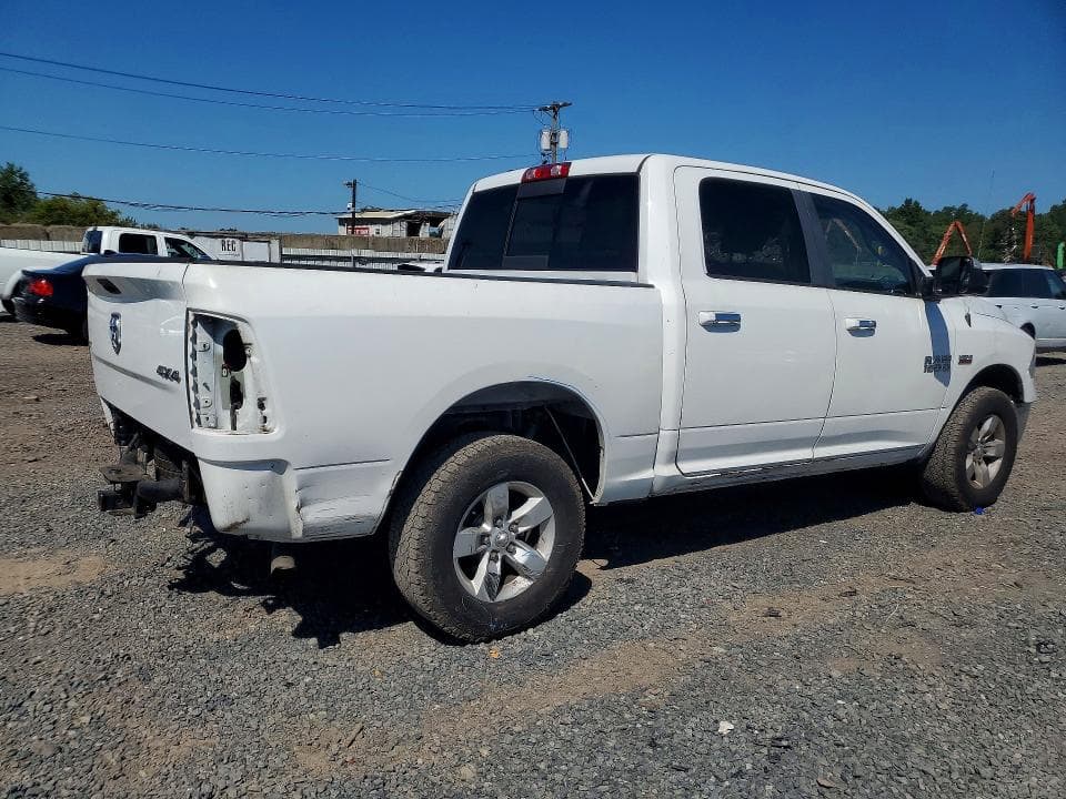 2018 RAM 1500 SLT 3