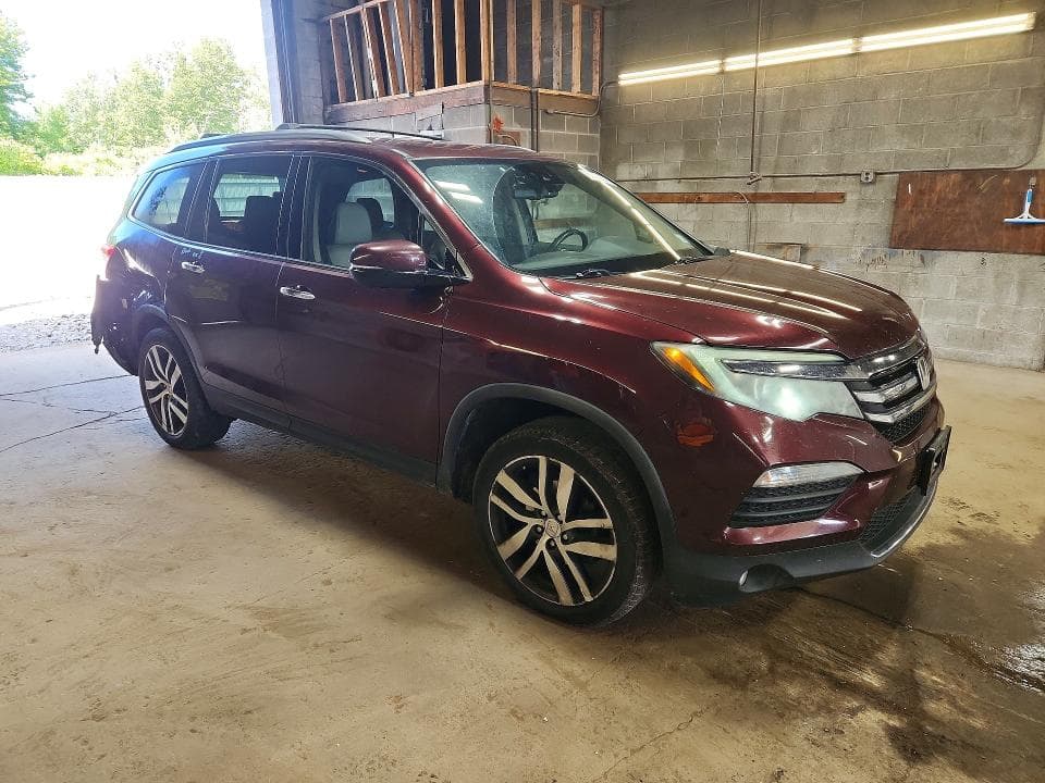 2017 HONDA PILOT ELITE 4