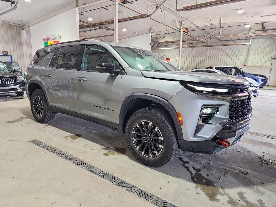 2024 CHEVROLET TRAVERSE LT Z71 4