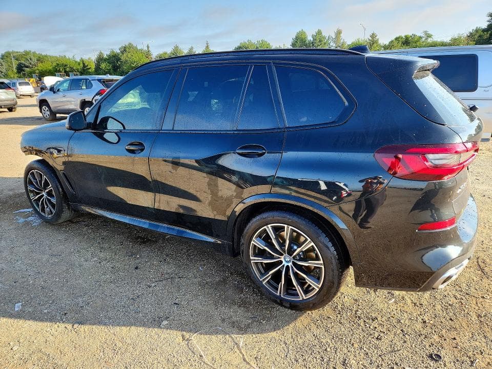 2023 BMW X5 XDRIVE45E 2