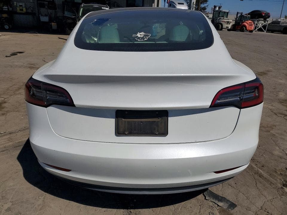 2023 TESLA MODEL 3 6