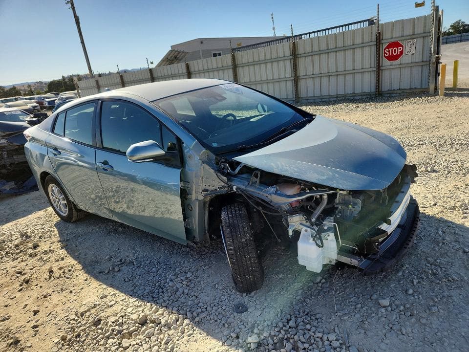 2017 TOYOTA PRIUS TWO 4