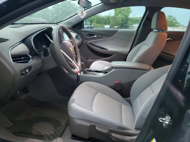 2017 CHEVROLET MALIBU LS 7