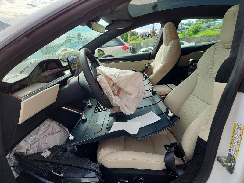 2024 TESLA MODEL S 7