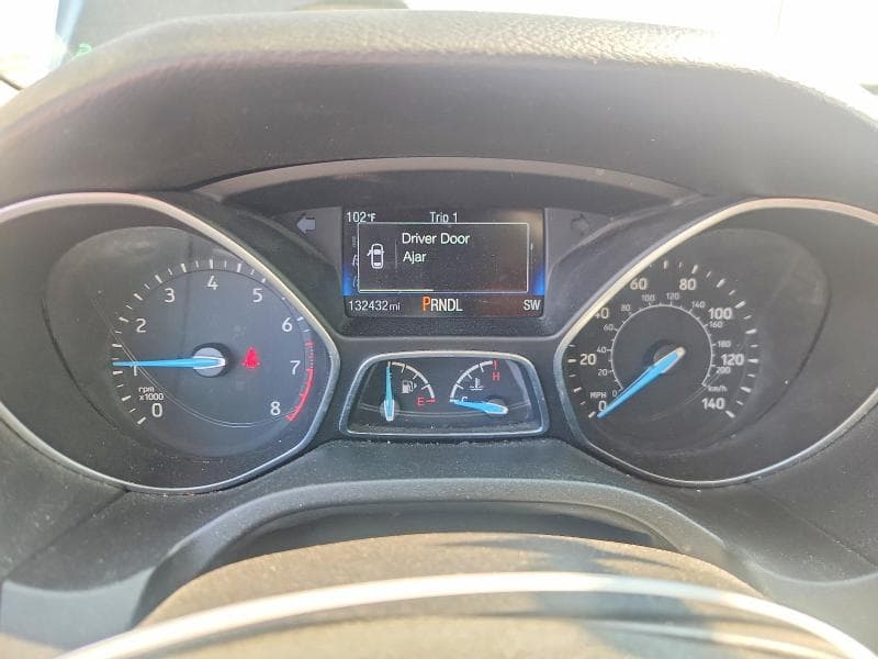 2017 FORD FOCUS SE 9