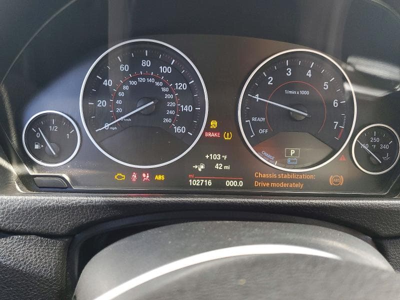 2017 BMW 330E 9