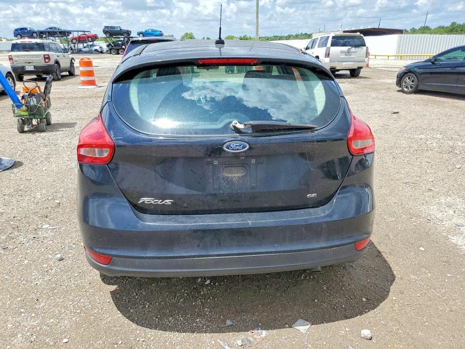 2017 FORD FOCUS 6