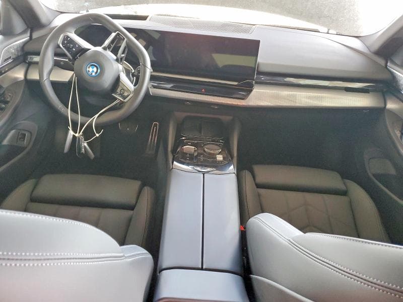 2026 BMW I5 EDRIVE 40 8