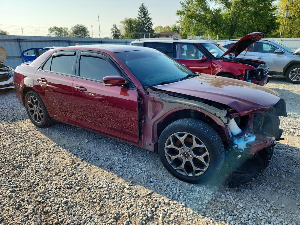 2018 CHRYSLER 300 S 4