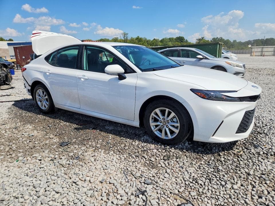2025 TOYOTA CAMRY LE 4