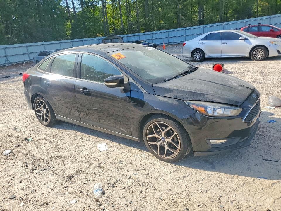 2018 FORD FOCUS SEL 4