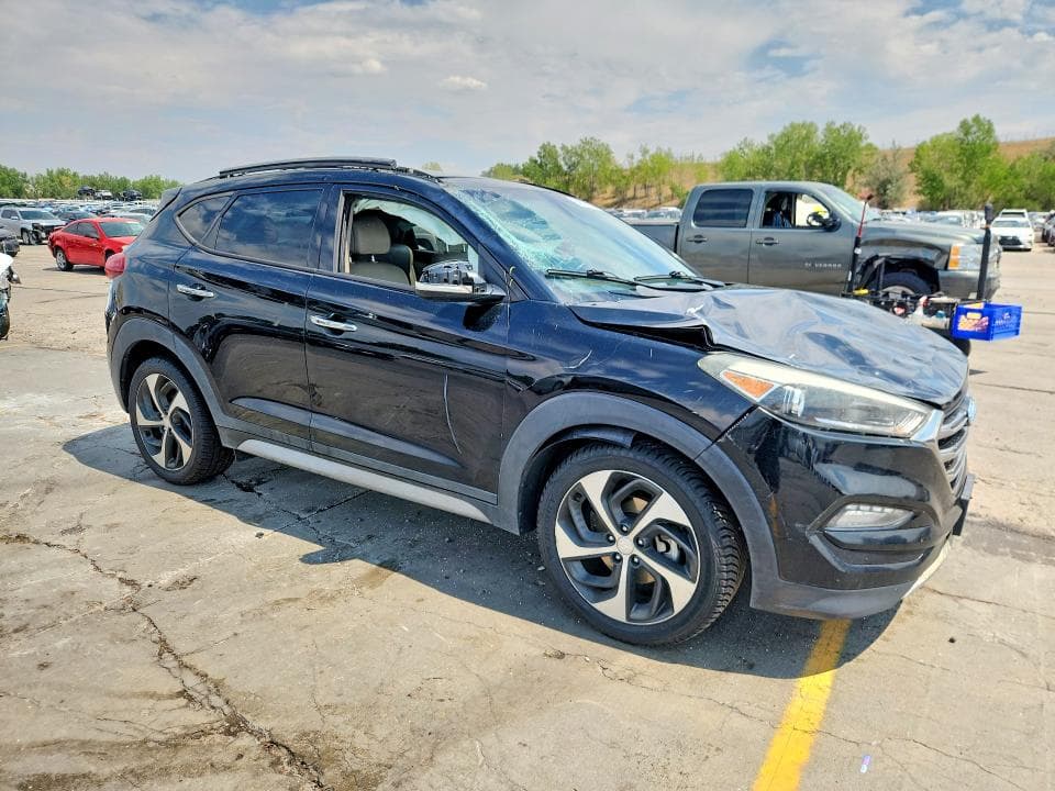 2017 HYUNDAI TUCSON LIMITED 4