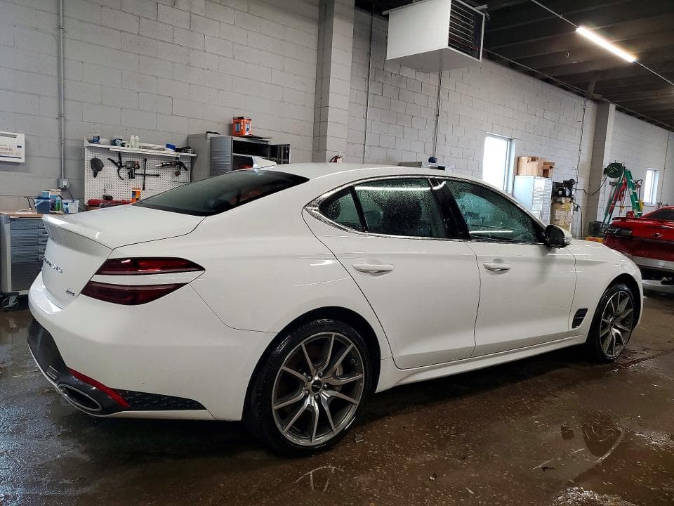 2026 GENESIS G70 2.5T STANDARD 3