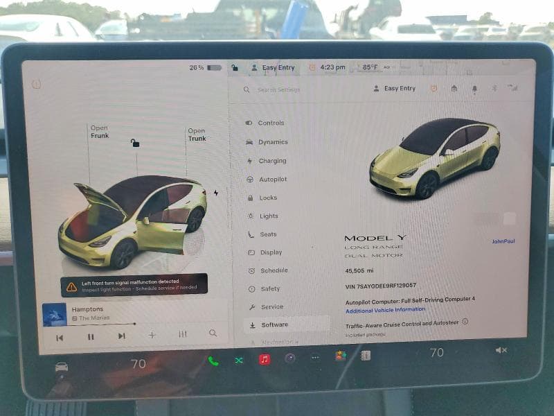 2024 TESLA MODEL Y 9
