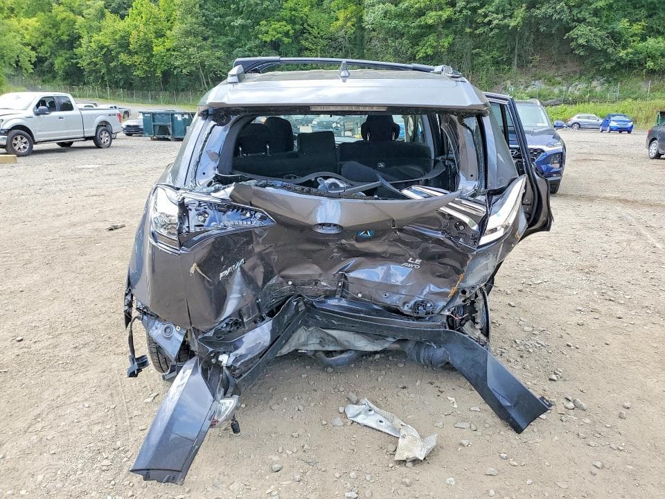 2018 TOYOTA RAV4 LE 6