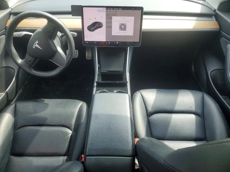 2020 TESLA MODEL 3 8