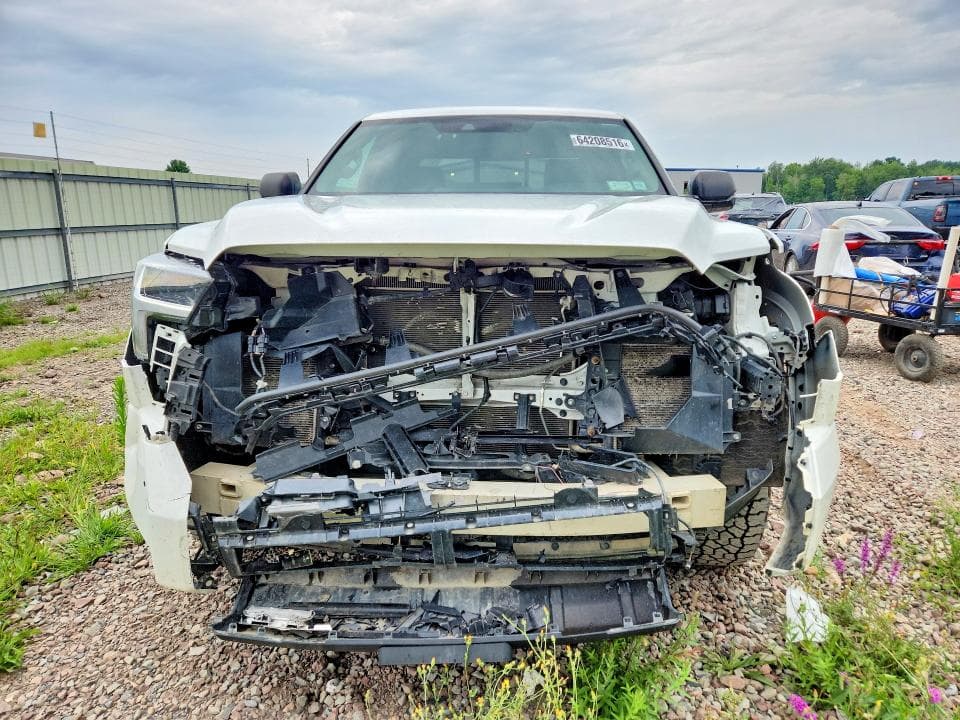 2022 TOYOTA TUNDRA SR5 5