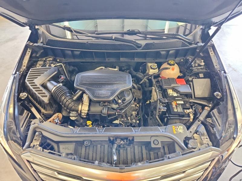 2018 CADILLAC XT5 12