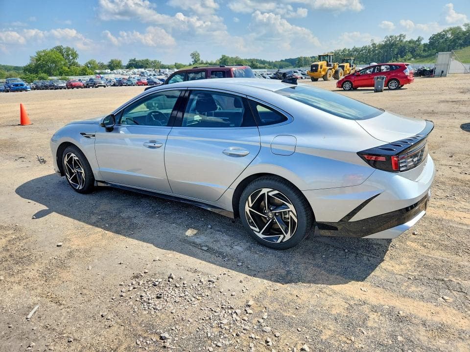 2026 HYUNDAI SONATA SEL SPORT 2