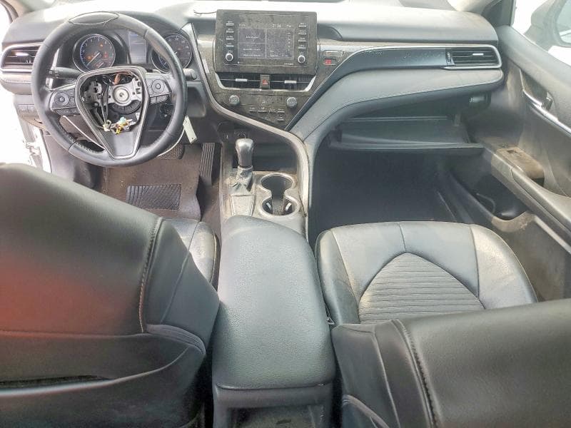 2021 TOYOTA CAMRY SE 8