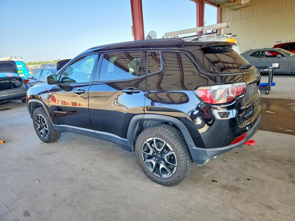 2025 JEEP COMPASS TRAILHAWK 2