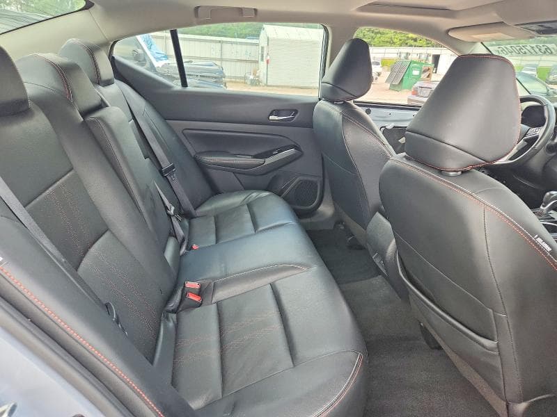 2024 NISSAN ALTIMA SR 10