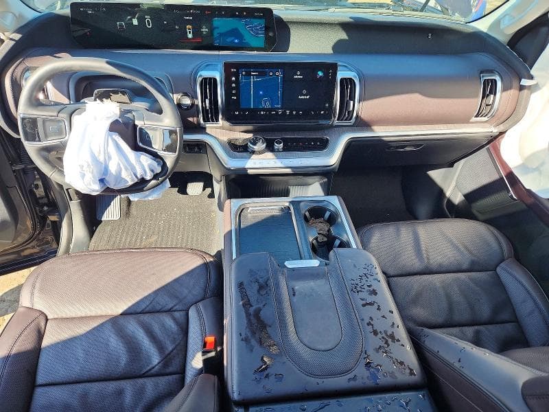 2026 FORD EXPEDITION PLATINUM 8