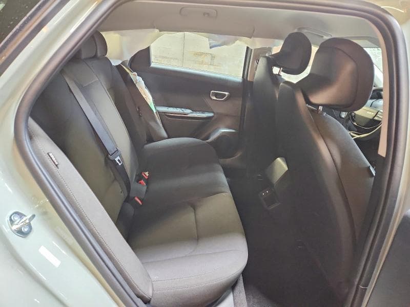 2026 KIA K4 LXS 10