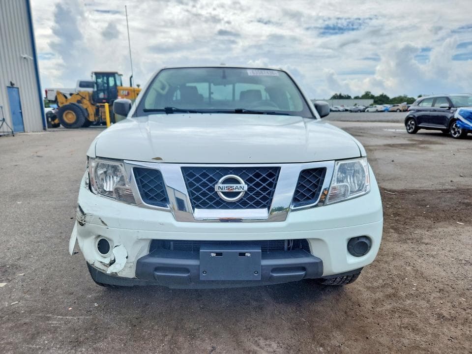 2017 NISSAN FRONTIER SV 5