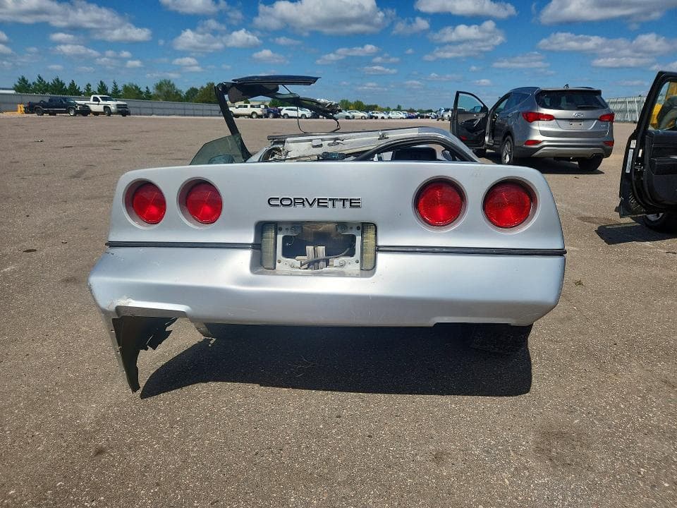 1986 CHEVROLET CORVETTE 6