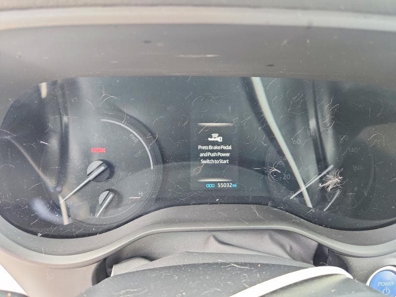2024 TOYOTA SIENNA LE 9