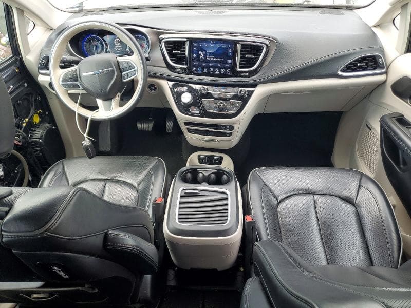 2019 CHRYSLER PACIFICA LIMITED 8
