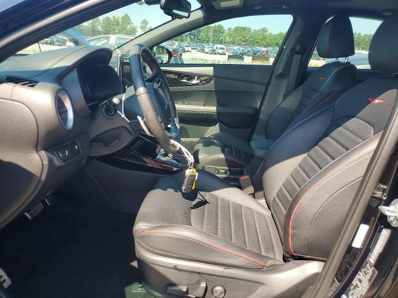 2024 KIA FORTE GT 7