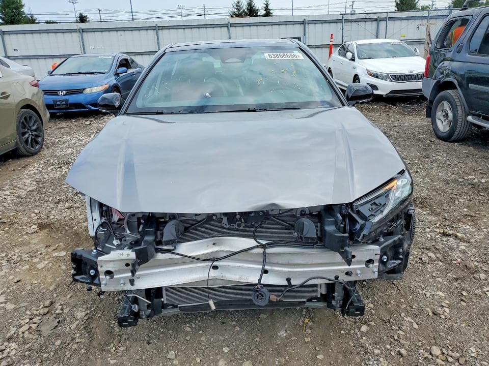 2025 TOYOTA CAMRY XSE 5