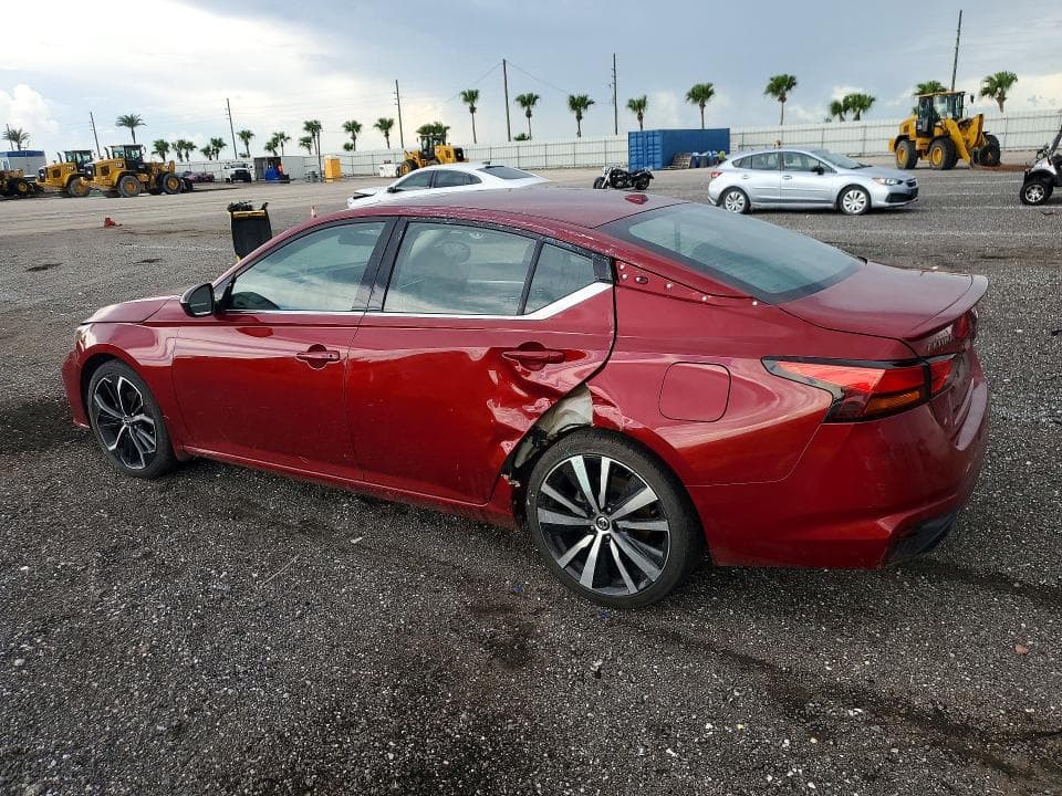 2024 NISSAN ALTIMA SR 2