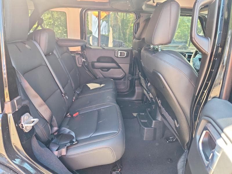 2026 JEEP WRANGLER SAHARA 11