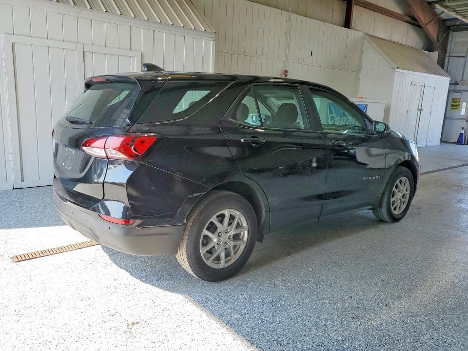 2022 CHEVROLET EQUINOX LS 3