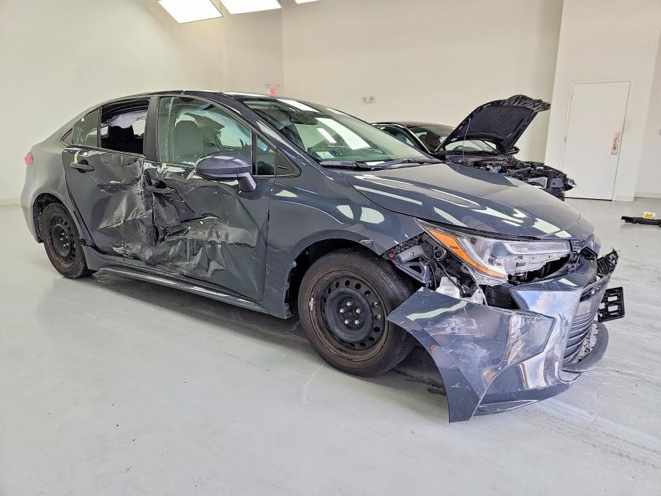 2024 TOYOTA COROLLA LE 4